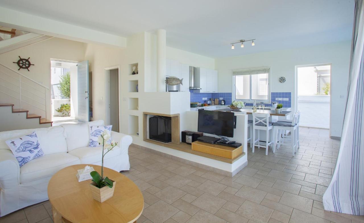 Protaras Seafront Villa Melissa Exterior photo