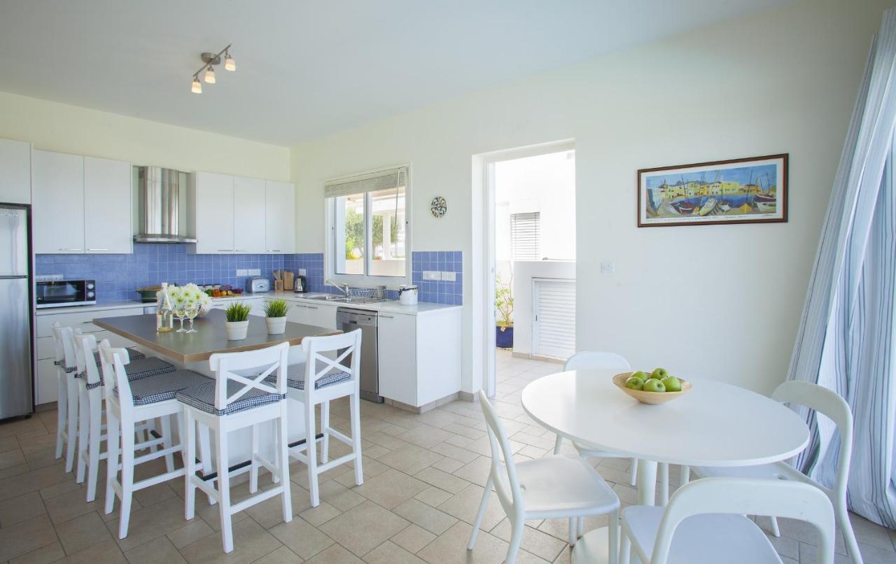 Protaras Seafront Villa Melissa Exterior photo